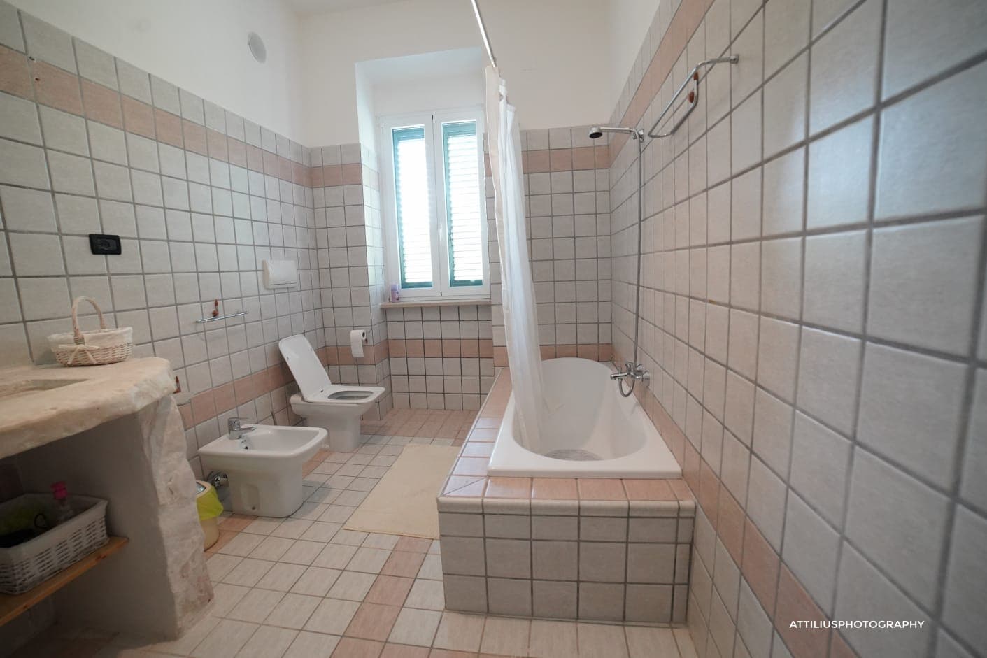 Gallery image 18